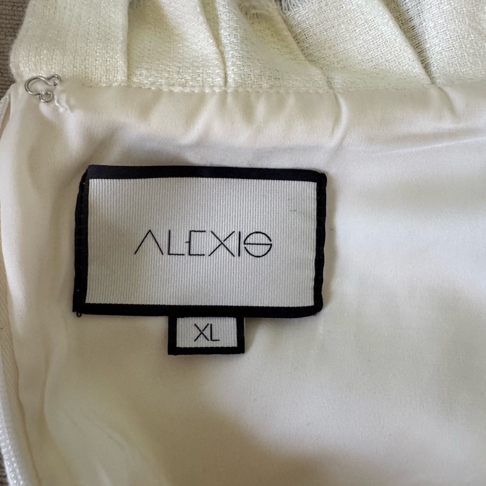 ALEXIS Linen Strapless Wide Leg Jumpsuit Cream Ruffle Top XL (no belt) - Picture 7 of 15